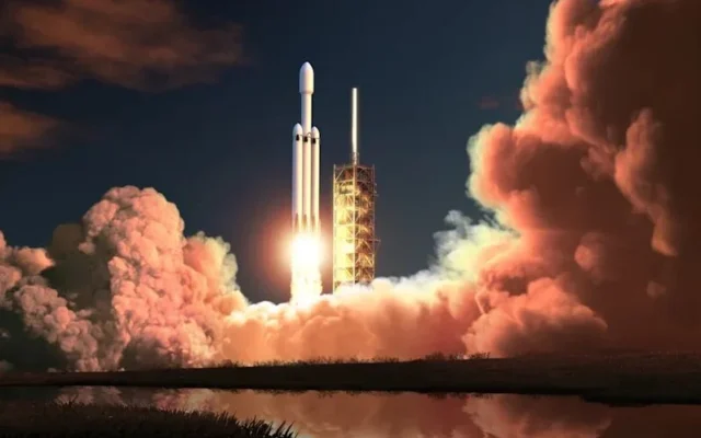 SpaceX Stock Rises as Morgan Stanley Backs $300 Target