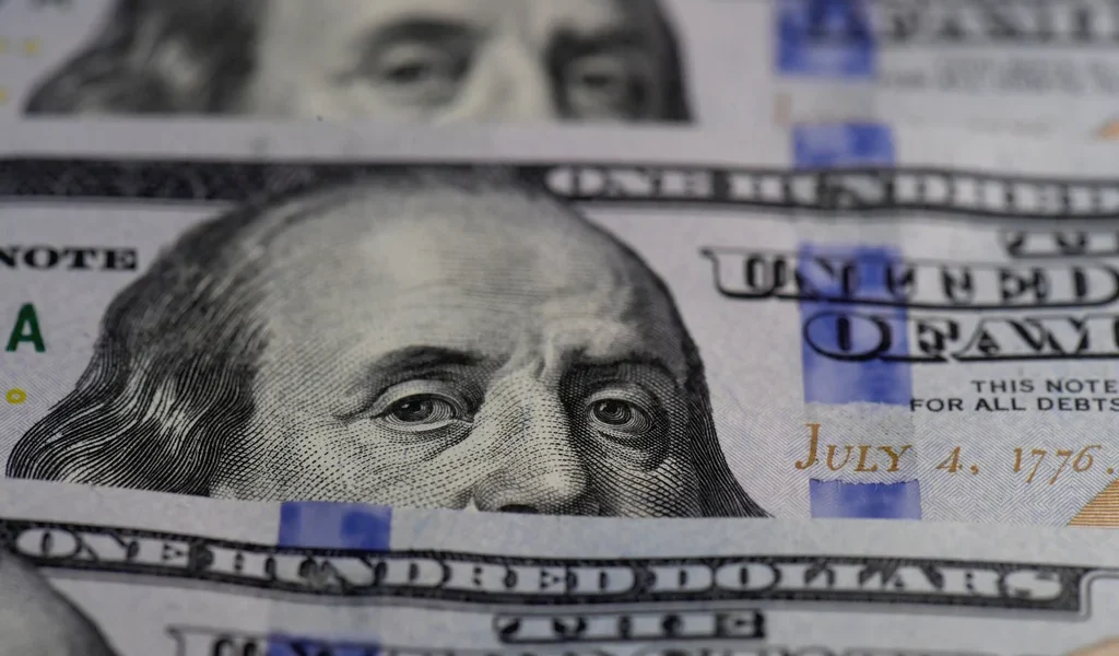 US Debt Crisis May Already Be Underway, Expert Warns